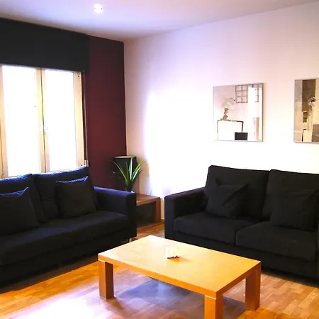 Apartamento Places4stay Ramblas 2bd *