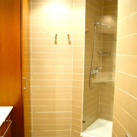 Places4stay Ramblas 2bd